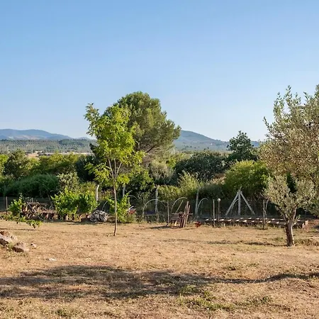 Nyaraló Rustic Stone House With Spacious Terrace 2br